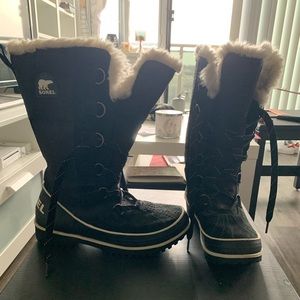Sorel Winter Boots Size US 8